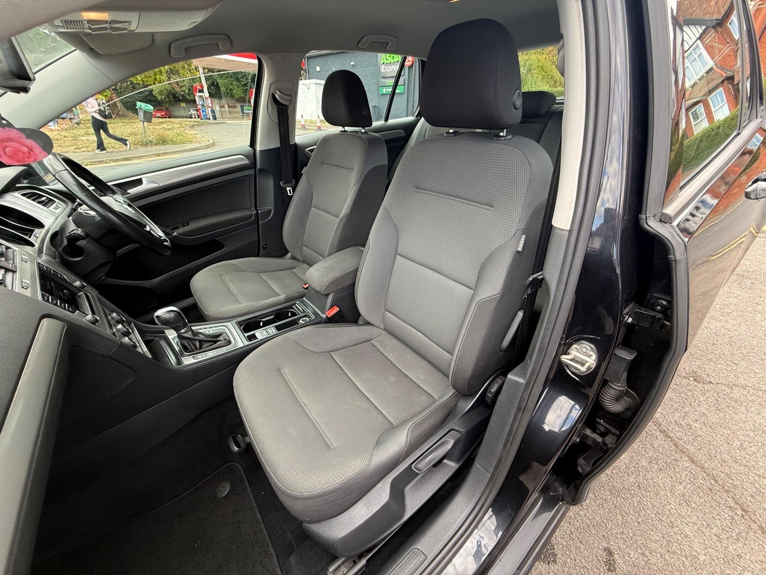 Used Volkswagen Golf 2015 for sale - 76988330: Photo 63