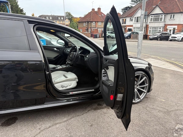 Used Audi RS4 Avant 2013 for sale - 76307475: Photo 18