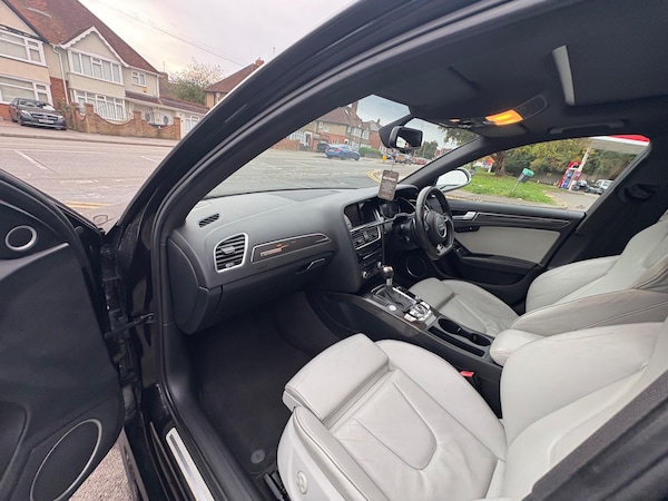 Used Audi RS4 Avant 2013 for sale - 76307475: Photo 26