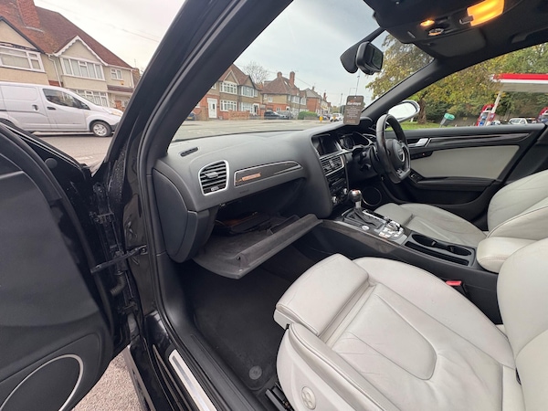 Used Audi RS4 Avant 2013 for sale - 76307475: Photo 27