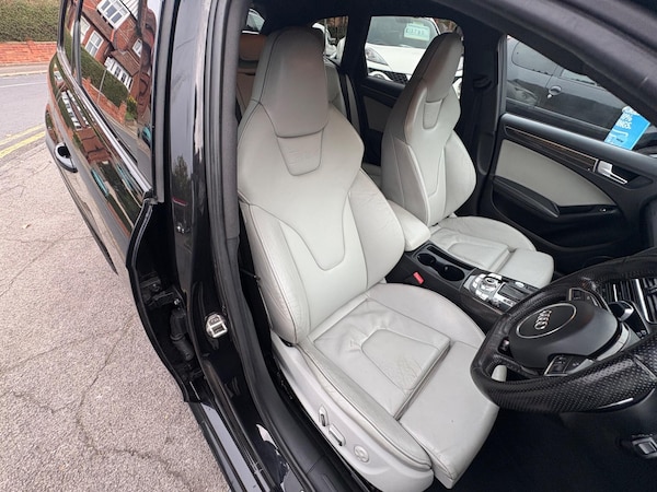 Used Audi RS4 Avant 2013 for sale - 76307475: Photo 30