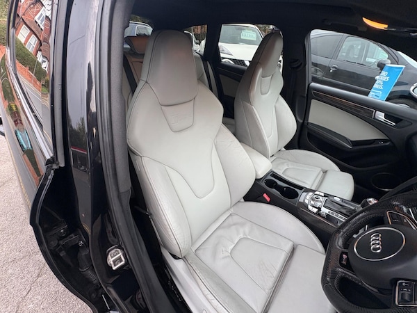 Used Audi RS4 Avant 2013 for sale - 76307475: Photo 32
