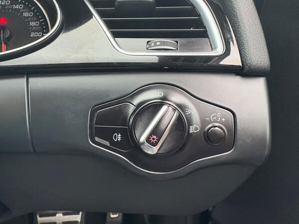 Used Audi RS4 Avant 2013 for sale - 76307475: Photo 46