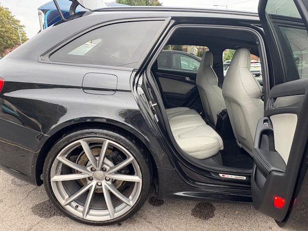Used Audi RS4 Avant 2013 for sale - 76307475: Photo 90