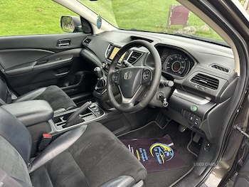 Used Honda CR-V 2017 for sale - 76284749: Photo