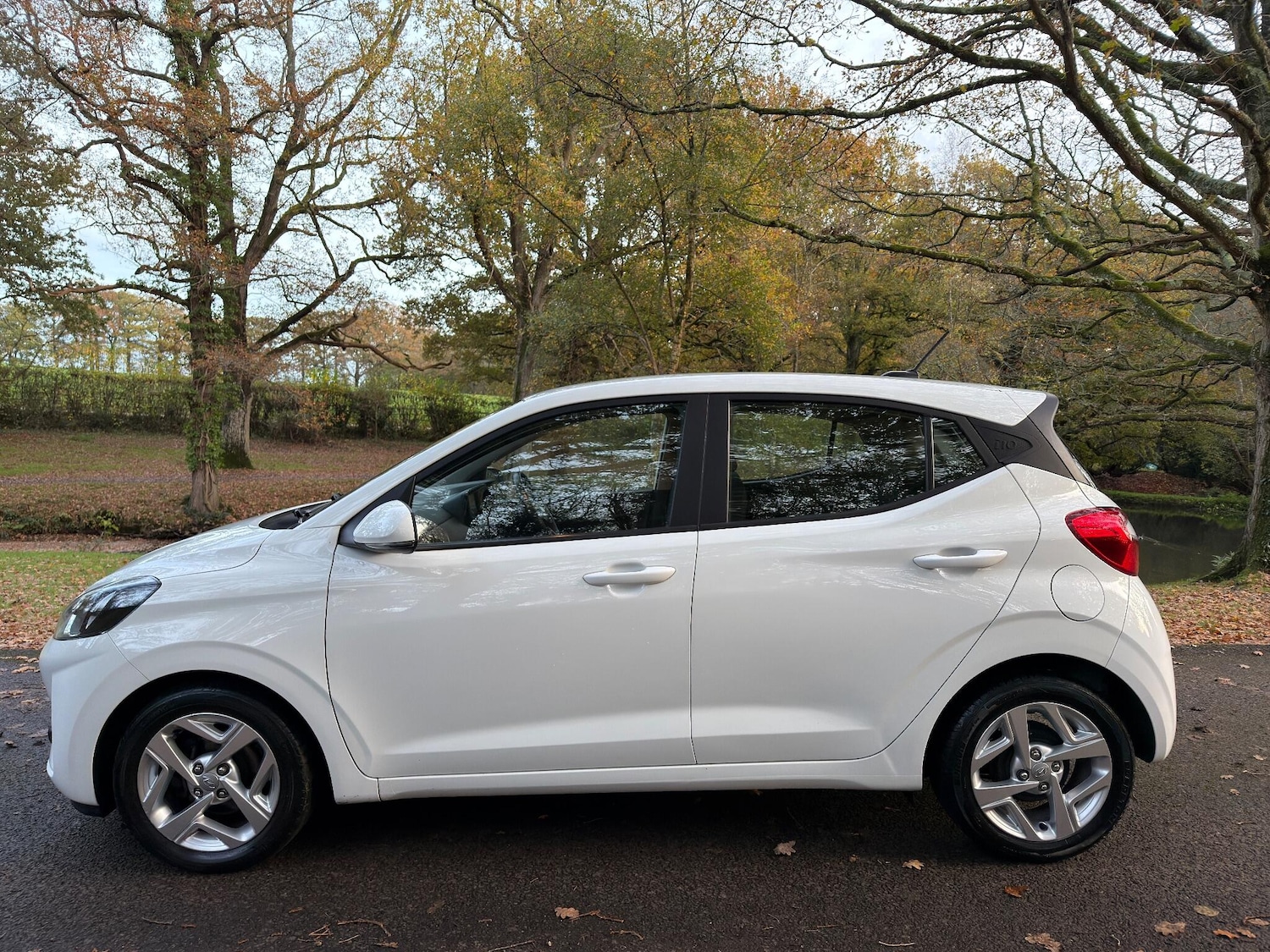 Used Hyundai i10 2020 for sale - 76607620: Photo 2