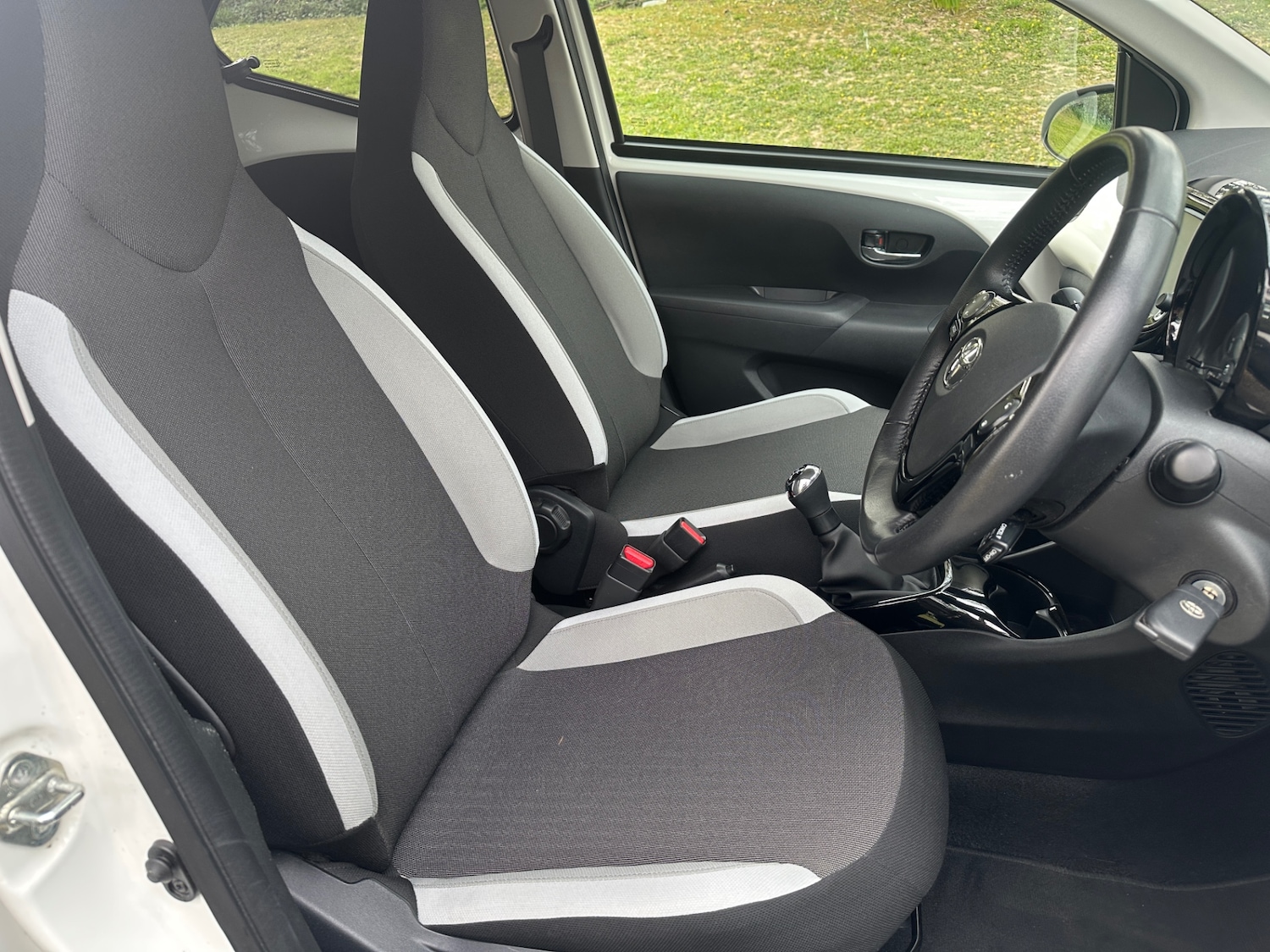 Used Toyota AYGO 2018 for sale - 76615933: Photo 14