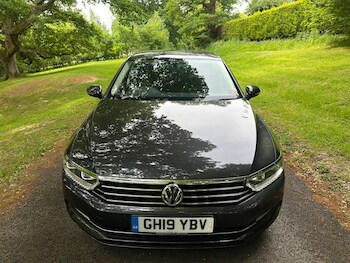 Used Volkswagen Passat 2019 for sale - 76607585: Photo