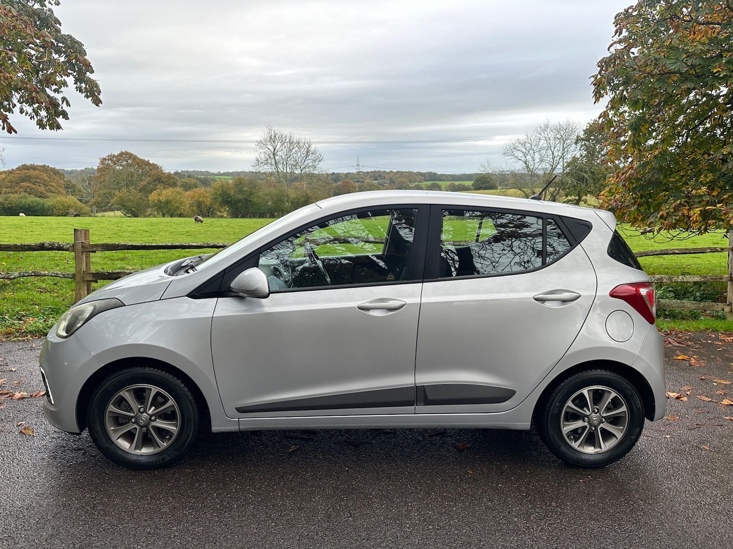 Used Hyundai i10 2014 for sale - 77067023: Photo 9