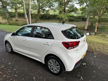 Used Kia Rio 2018 for sale - 76607677: Photo