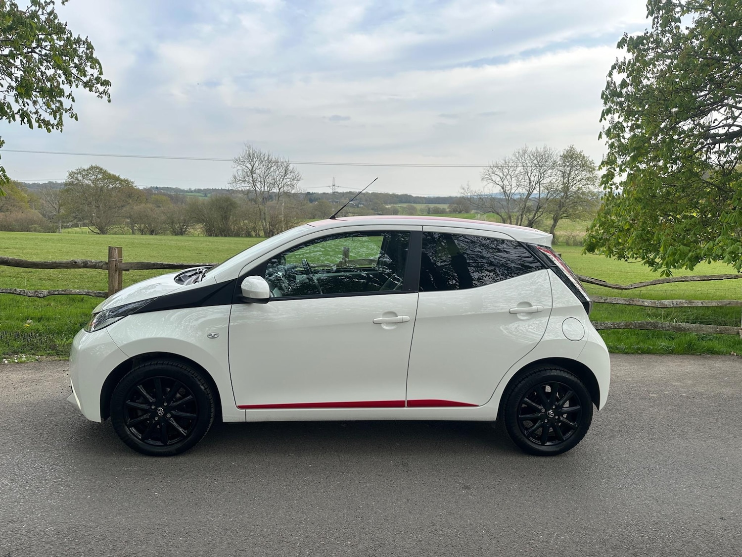 Used Toyota AYGO 2018 for sale - 77084398: Photo 9