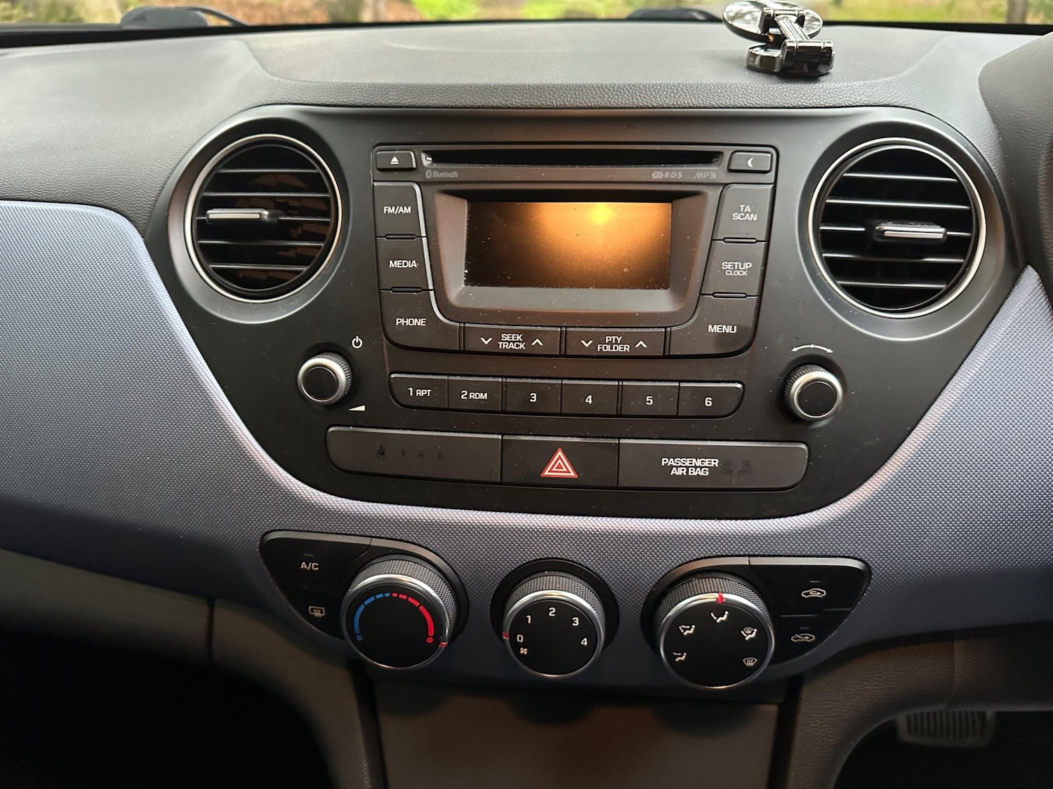 Used Hyundai i10 2014 for sale - 76824498: Photo 18