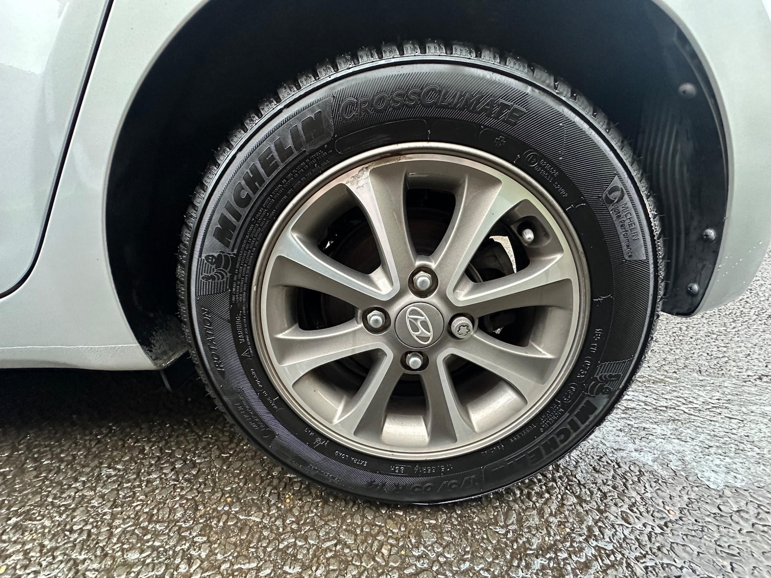 Used Hyundai i10 2014 for sale - 76824498: Photo 23