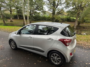 Used Hyundai i10 2014 for sale - 76824498: Photo