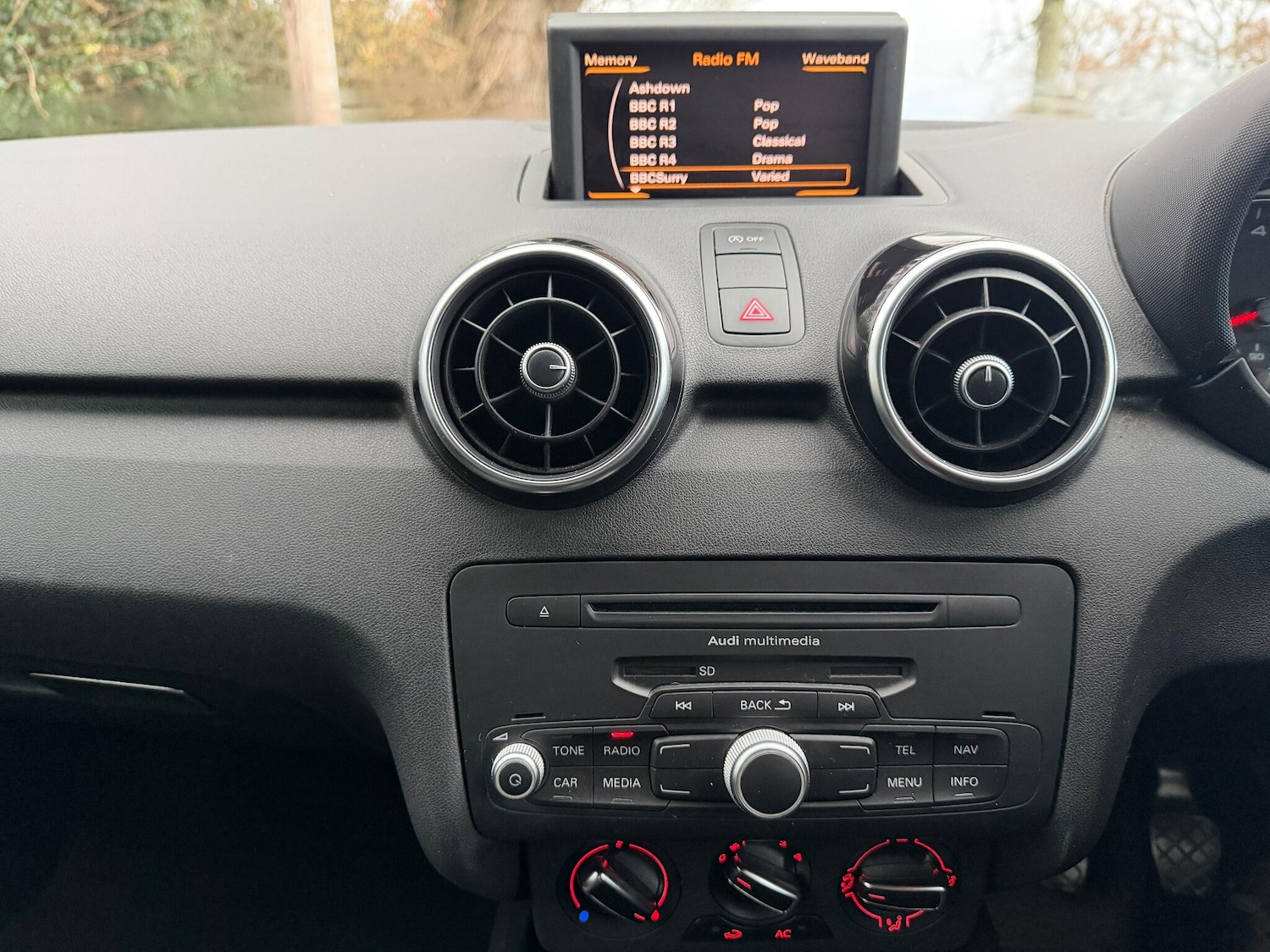 Used Audi A1 2011 for sale - 76886488: Photo 15