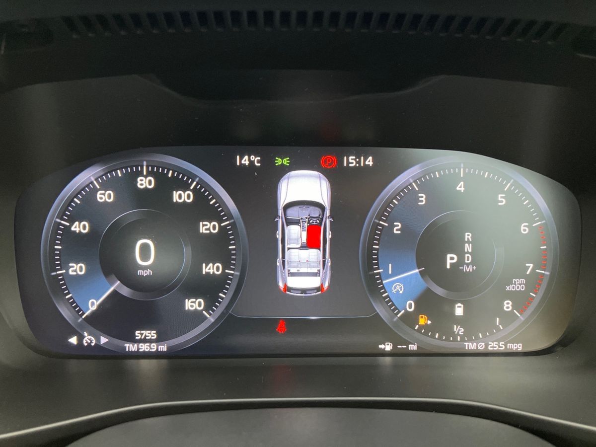 Used Volvo XC40 2021 for sale - 76272403: Photo 14