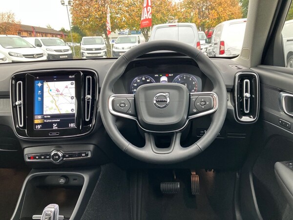 Used Volvo XC40 2021 for sale - 76272403: Photo 16