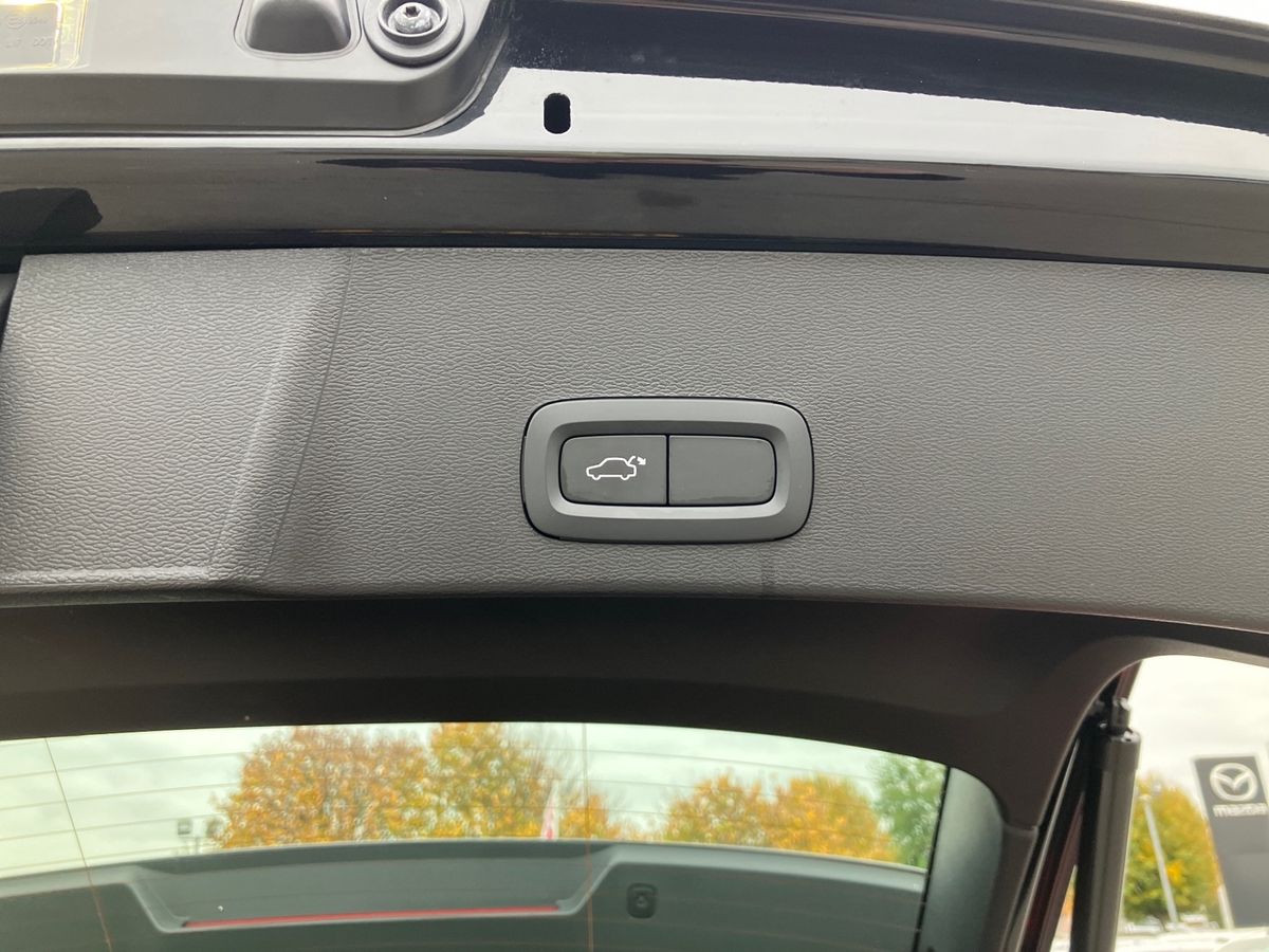 Used Volvo XC40 2021 for sale - 76272403: Photo 22