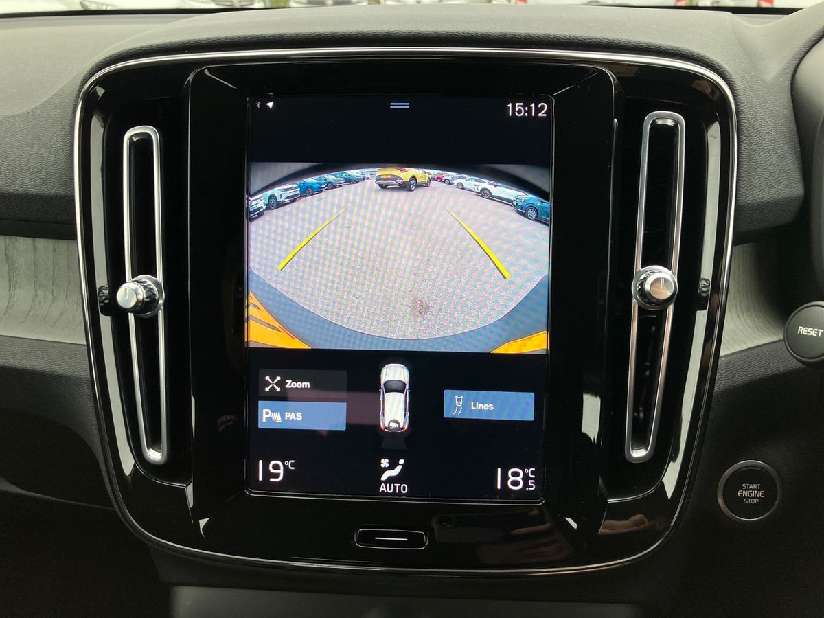 Used Volvo XC40 2021 for sale - 76272403: Photo 38