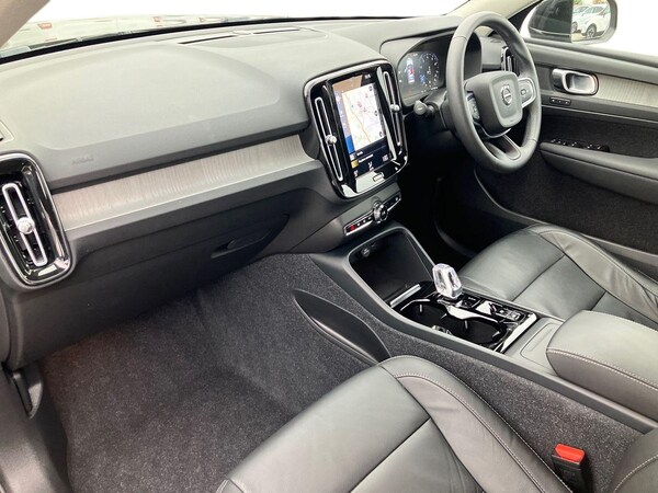 Used Volvo XC40 2021 for sale - 76272403: Photo 7