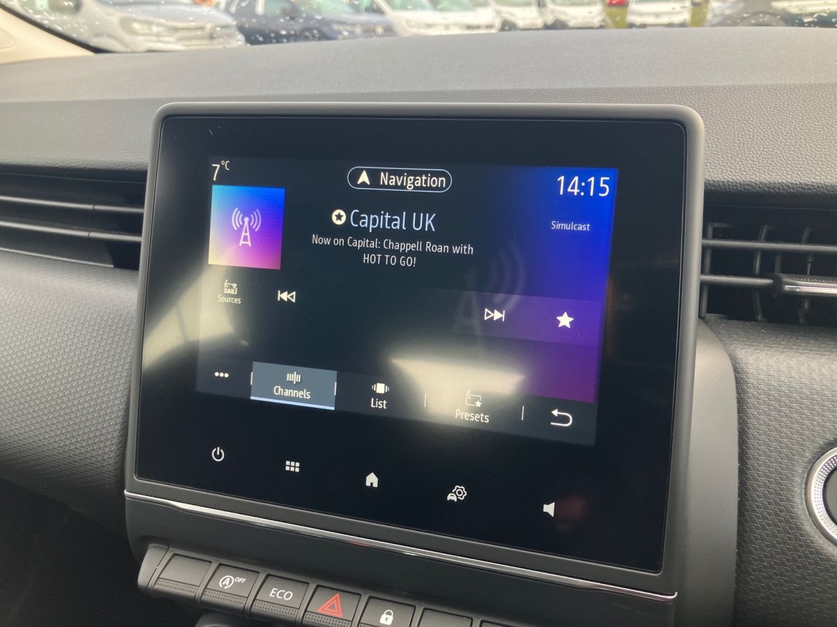 Used Renault Clio 2022 for sale - 76638097: Photo 10