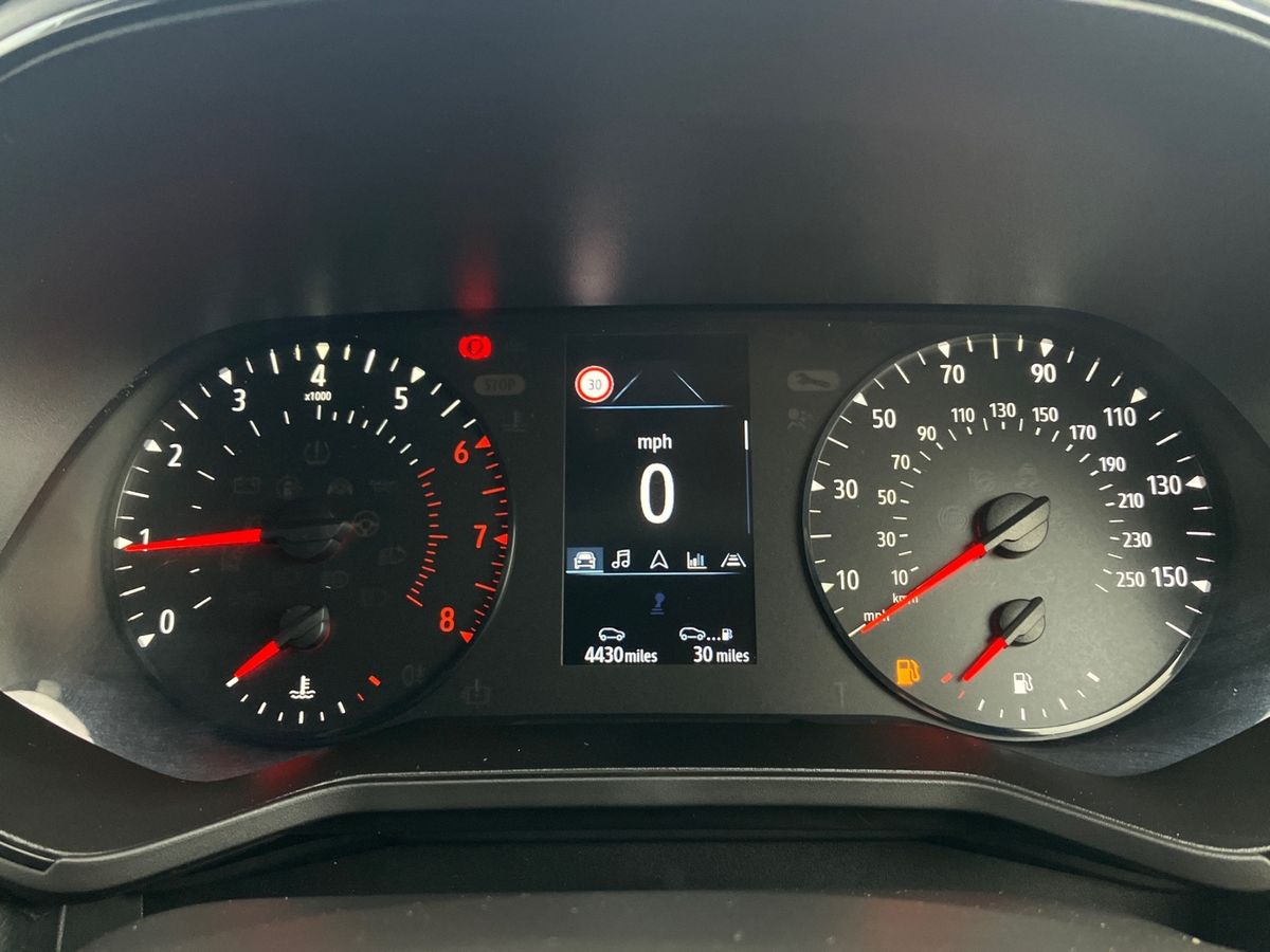 Used Renault Clio 2022 for sale - 76638097: Photo 14