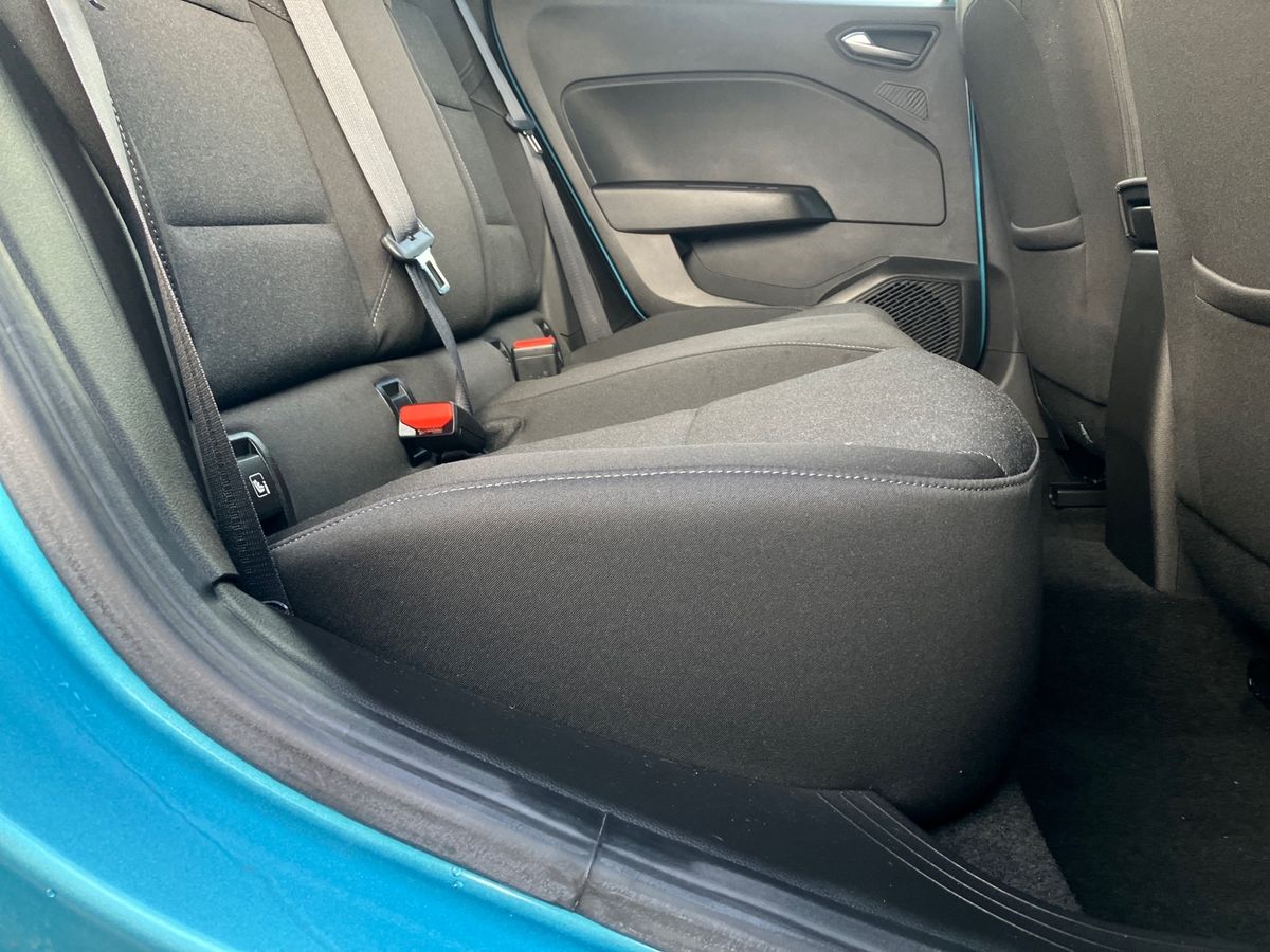 Used Renault Clio 2022 for sale - 76638097: Photo 31