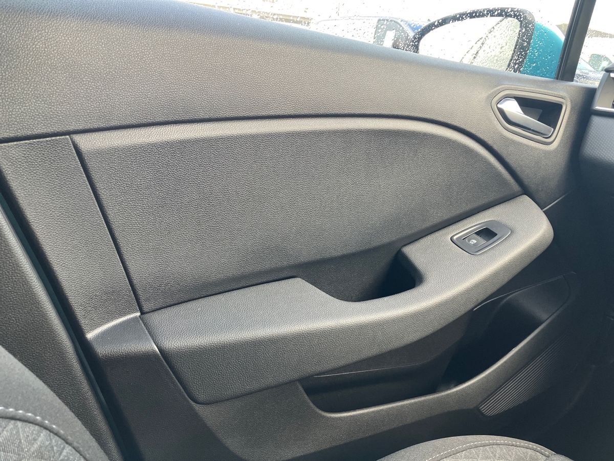 Used Renault Clio 2022 for sale - 76638097: Photo 34