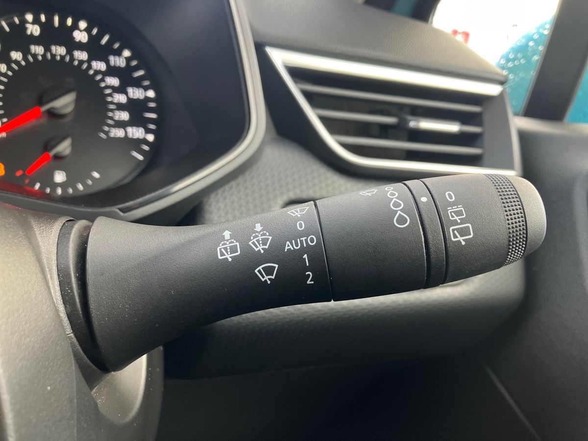 Used Renault Clio 2022 for sale - 76638097: Photo 38