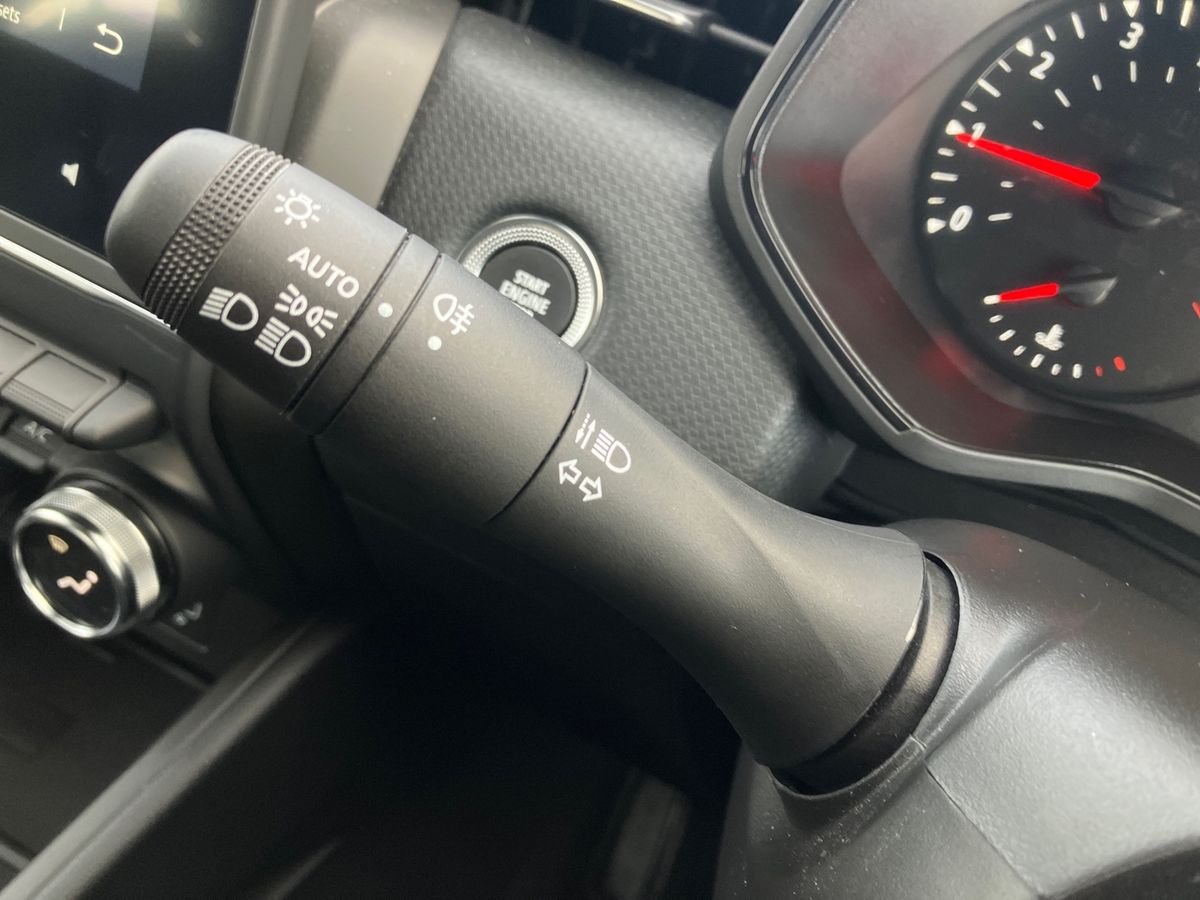 Used Renault Clio 2022 for sale - 76638097: Photo 40