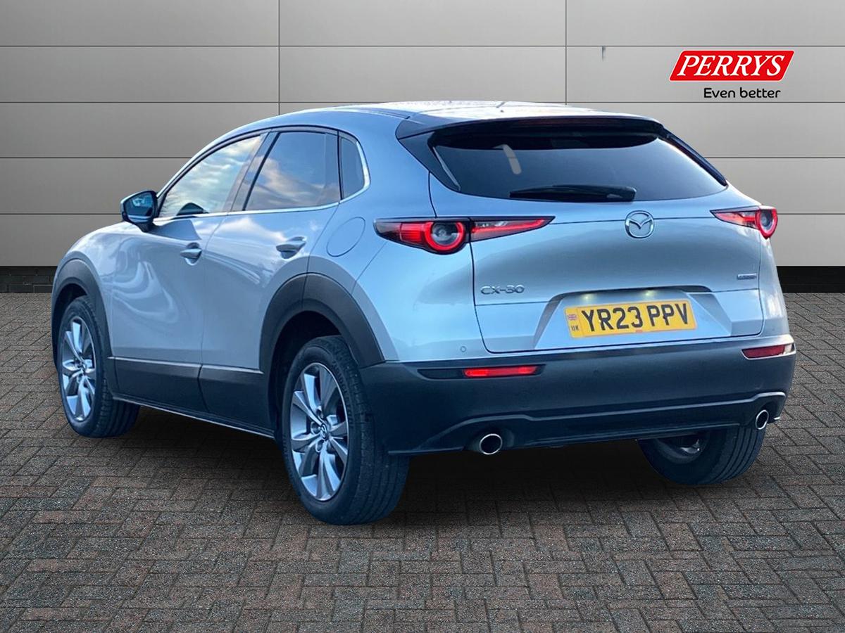 Used Mazda CX-30 2023 for sale - 76735991: Photo 2