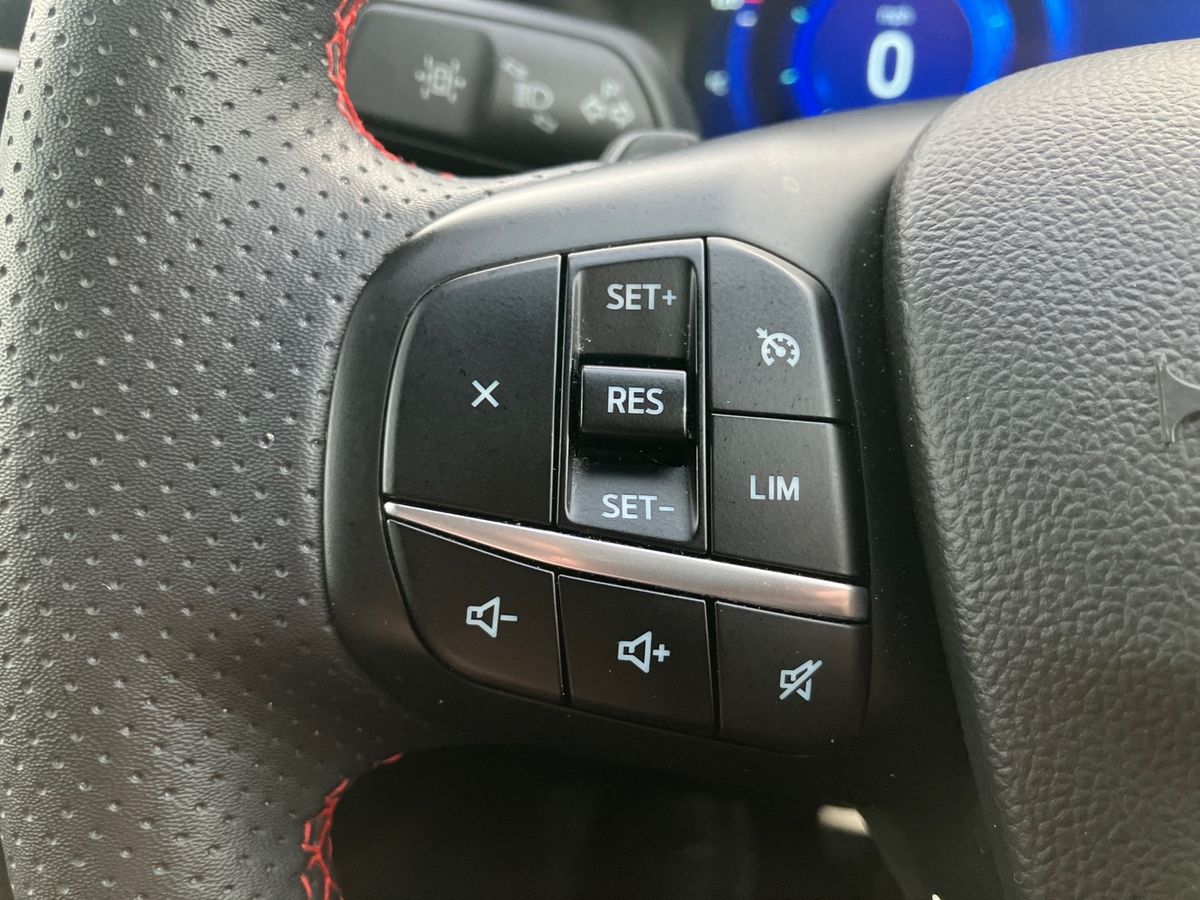 Used Ford Kuga 2022 for sale - 76957940: Photo 16