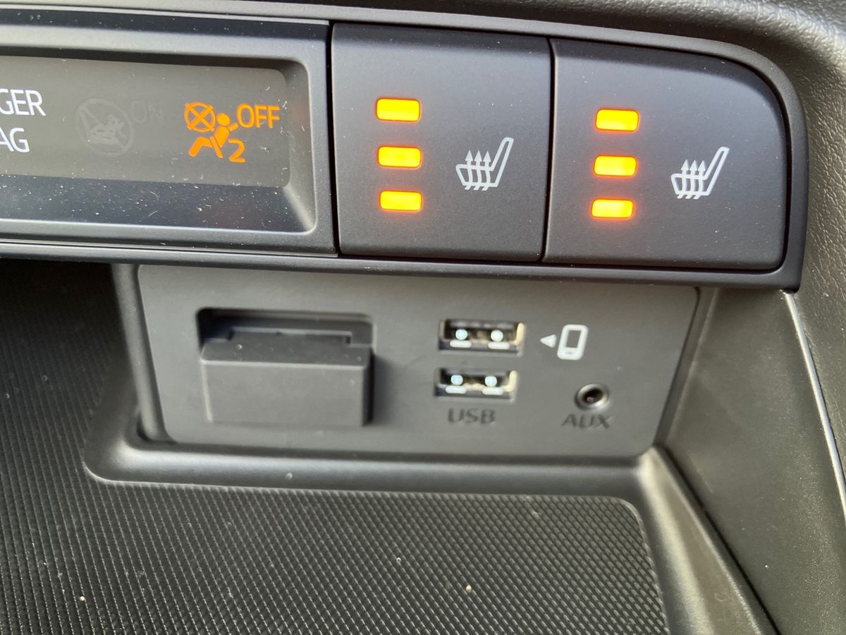 Vehicle 44
