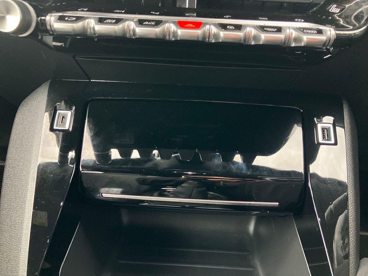 Used Peugeot 2008 2020 for sale - 76016516: Photo 32