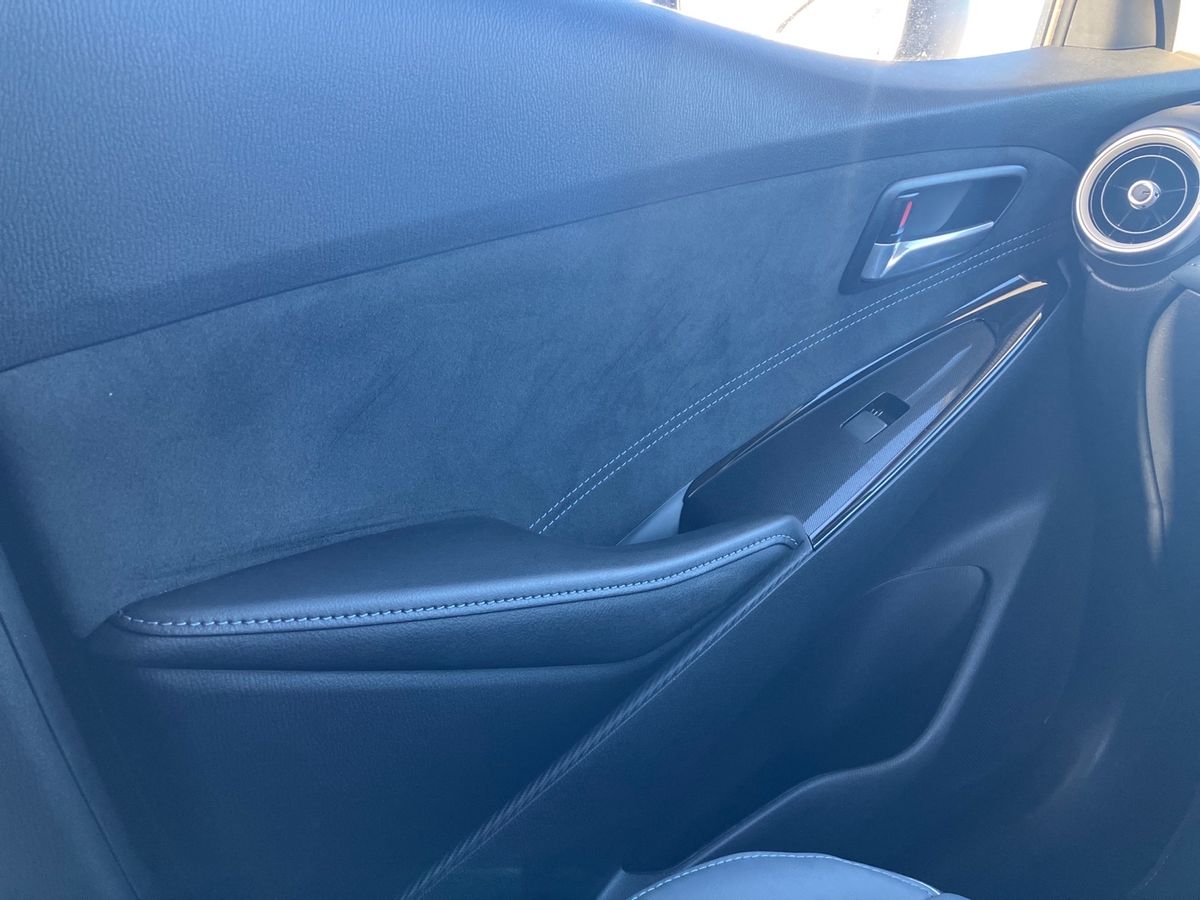 Used Mazda Mazda2 2022 for sale - 76177391: Photo 35