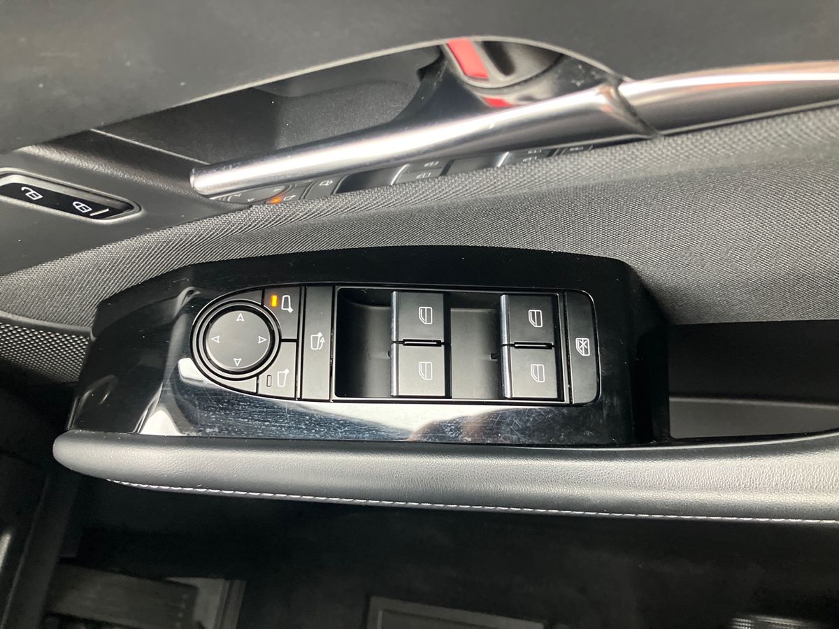 Used Mazda CX-30 2022 for sale - 76090145: Photo 18