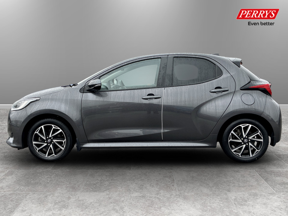 Used Toyota Yaris 2022 for sale - 77398621: Photo 4