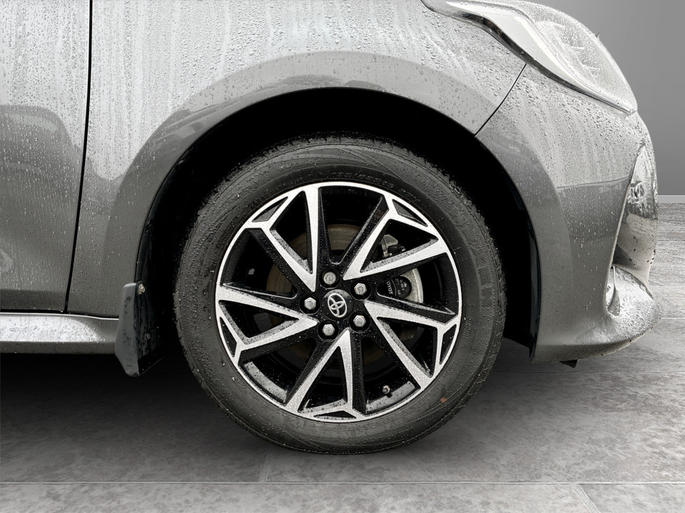 Used Toyota Yaris 2022 for sale - 77398621: Photo 43