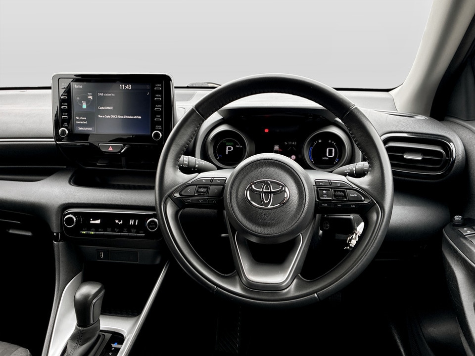 Used Toyota Yaris 2022 for sale - 77398621: Photo 50