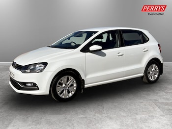 Used Volkswagen Polo 2016 for sale - 79524285: Photo