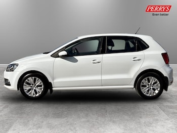 Used Volkswagen Polo 2016 for sale - 79524285: Photo