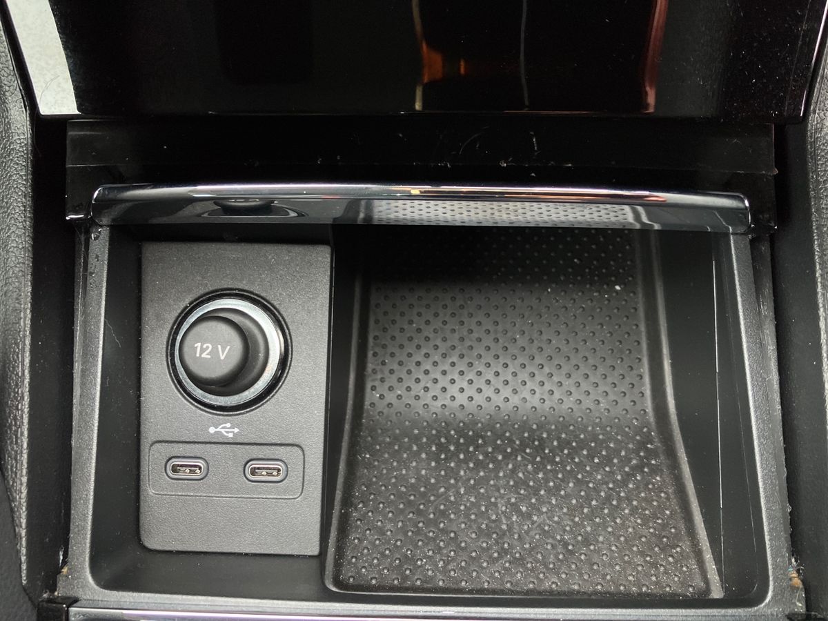 Vehicle 44