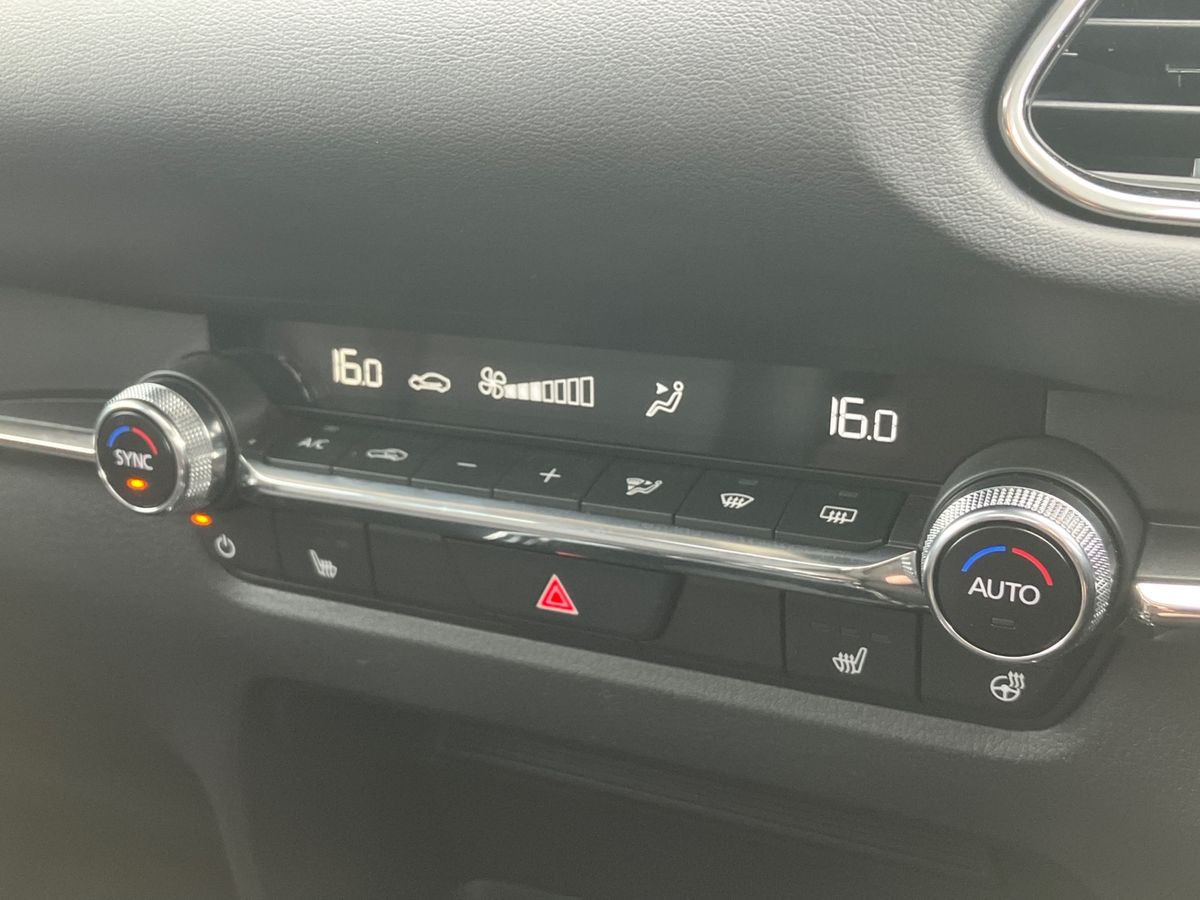 Used Mazda CX-30 2025 for sale - 76831206: Photo 12