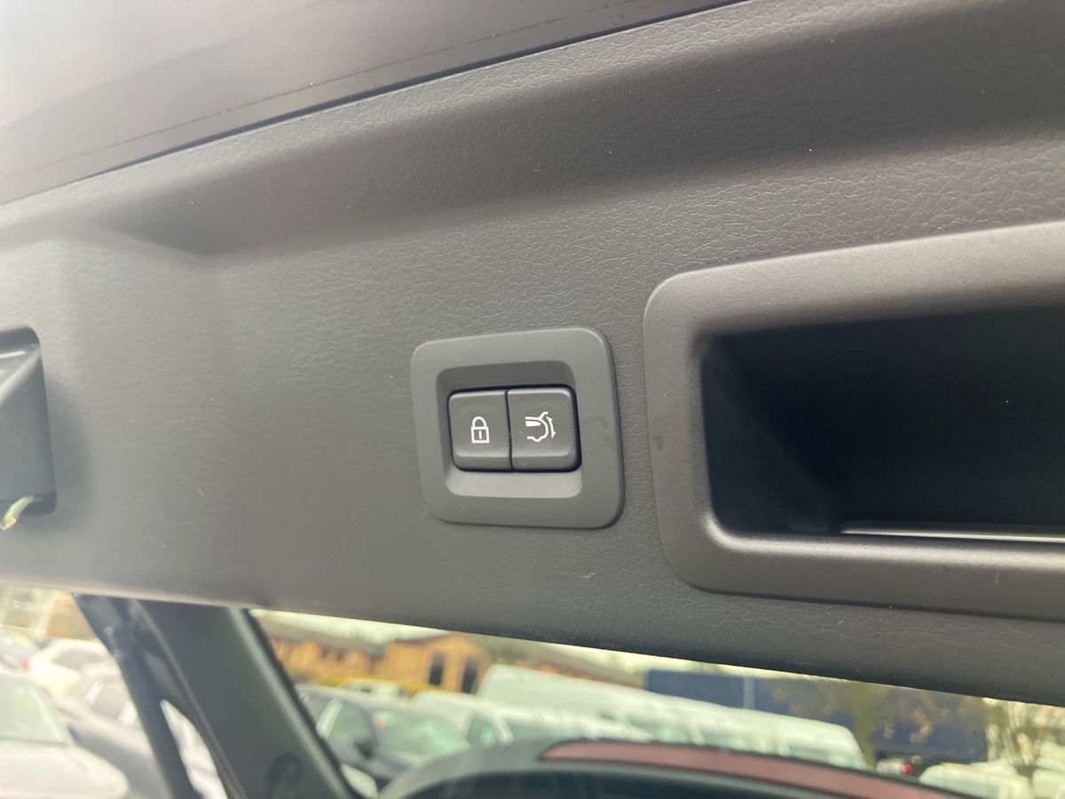 Used Mazda CX-30 2025 for sale - 76831206: Photo 31