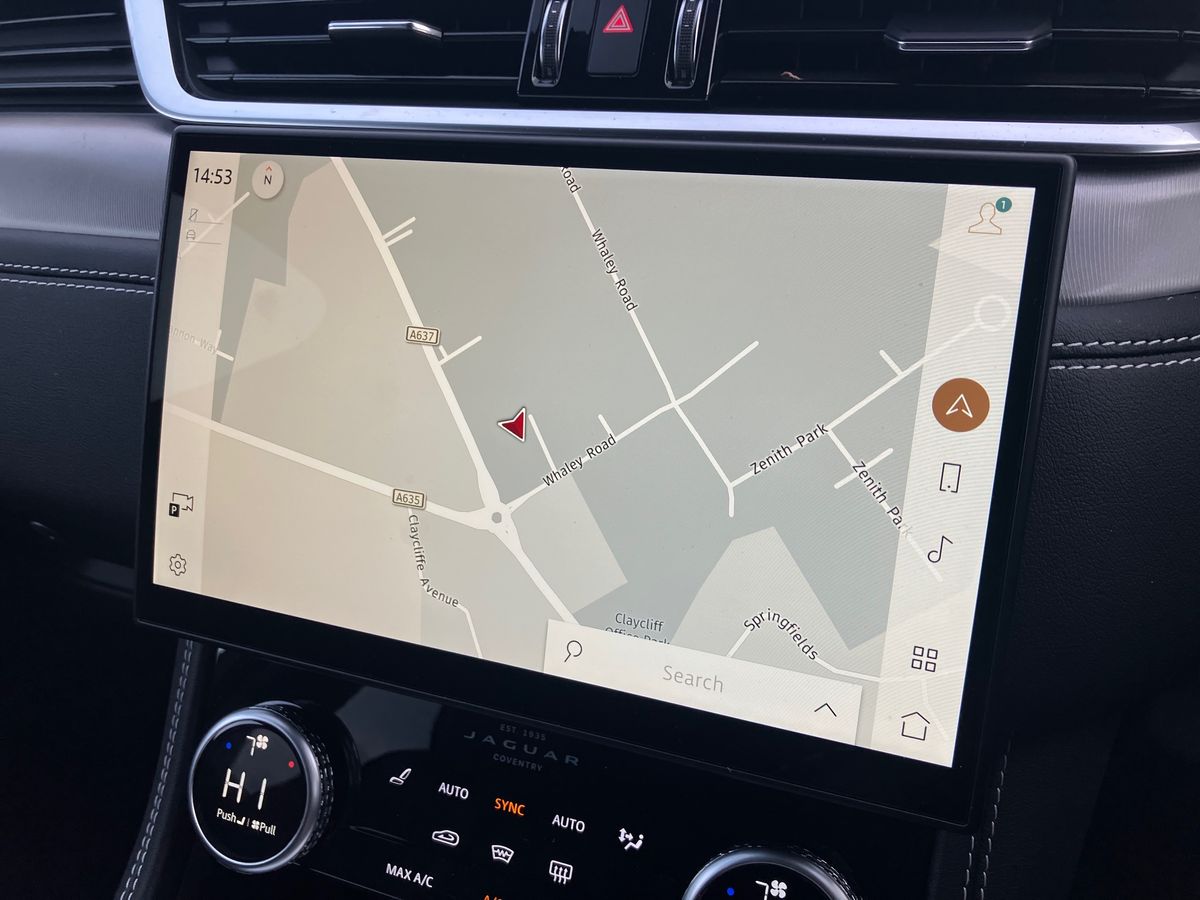 Used Jaguar F-Pace 2023 for sale - 77196030: Photo 11