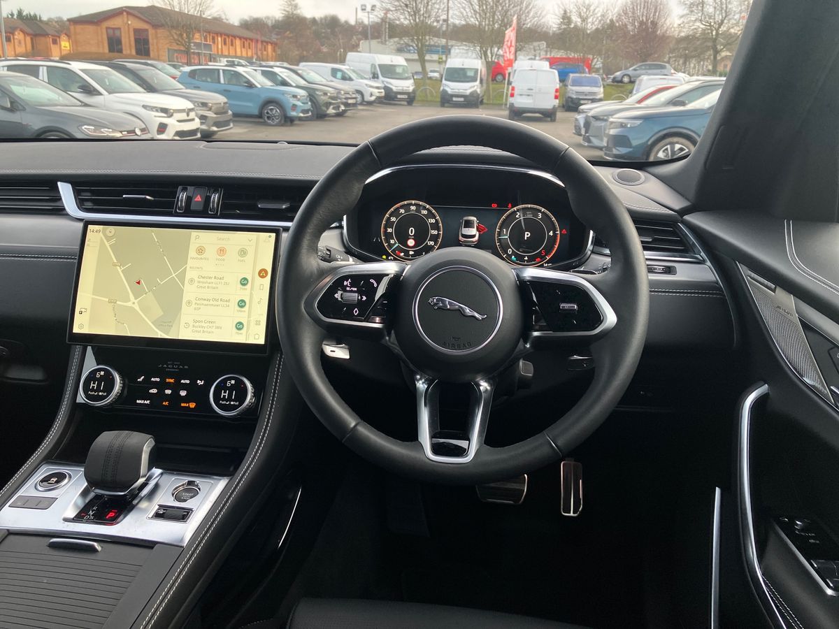 Used Jaguar F-Pace 2023 for sale - 77196030: Photo 15