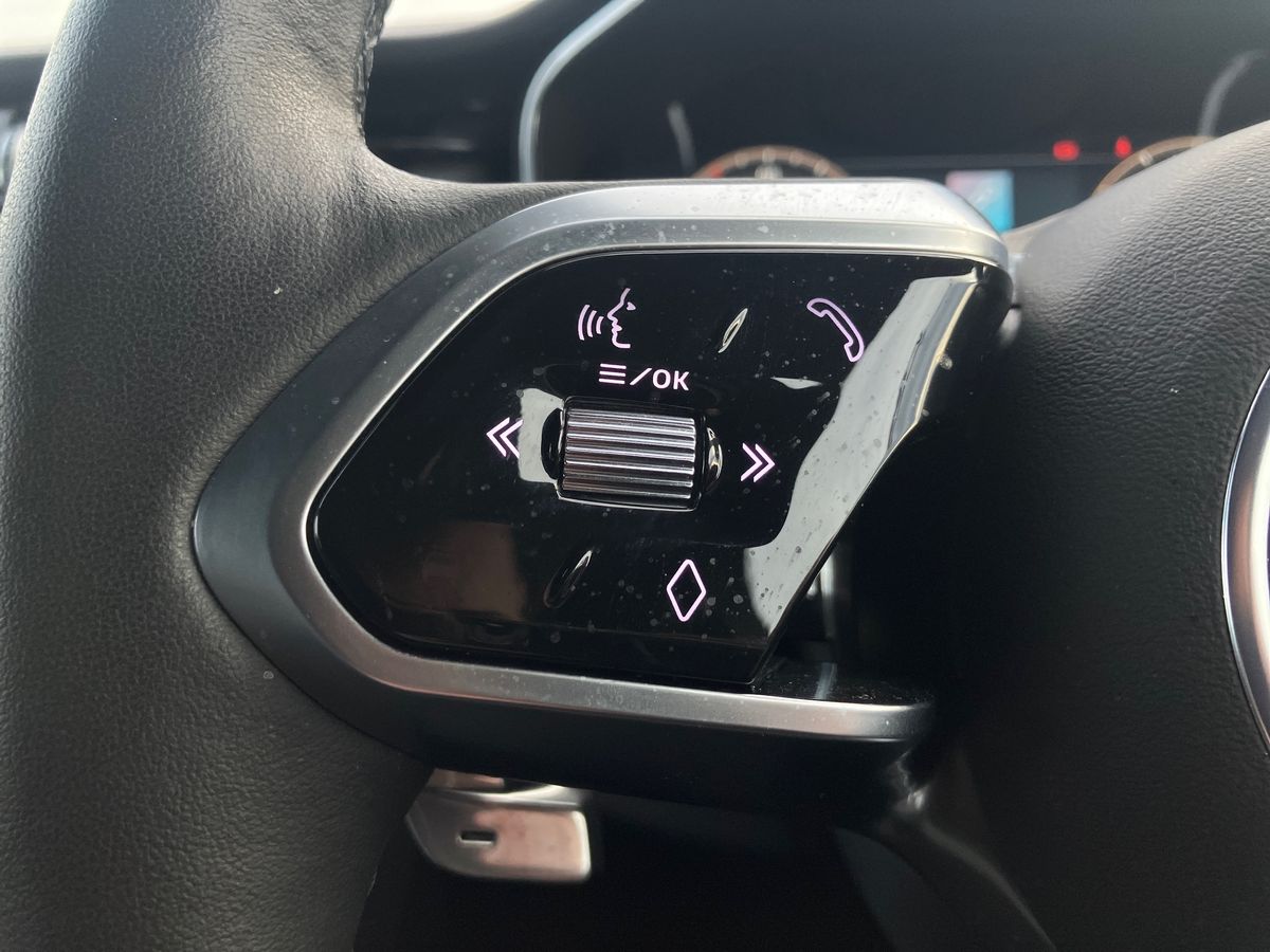 Used Jaguar F-Pace 2023 for sale - 77196030: Photo 16