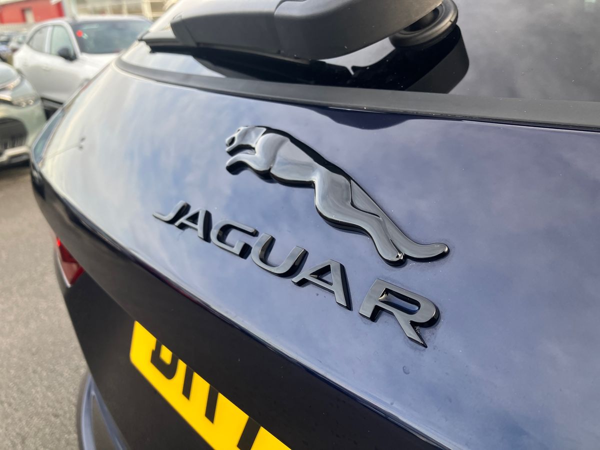 Used Jaguar F-Pace 2023 for sale - 77196030: Photo 29