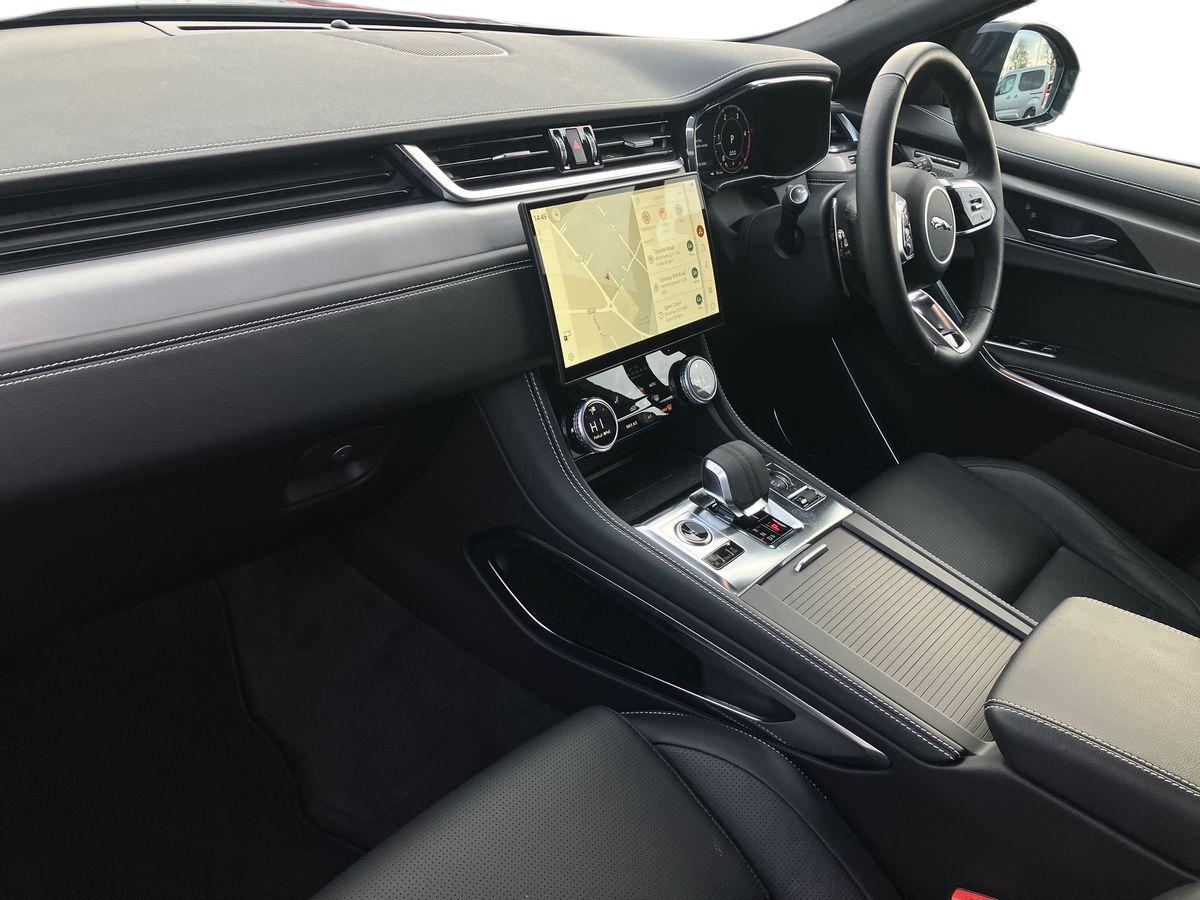 Used Jaguar F-Pace 2023 for sale - 77196030: Photo 6