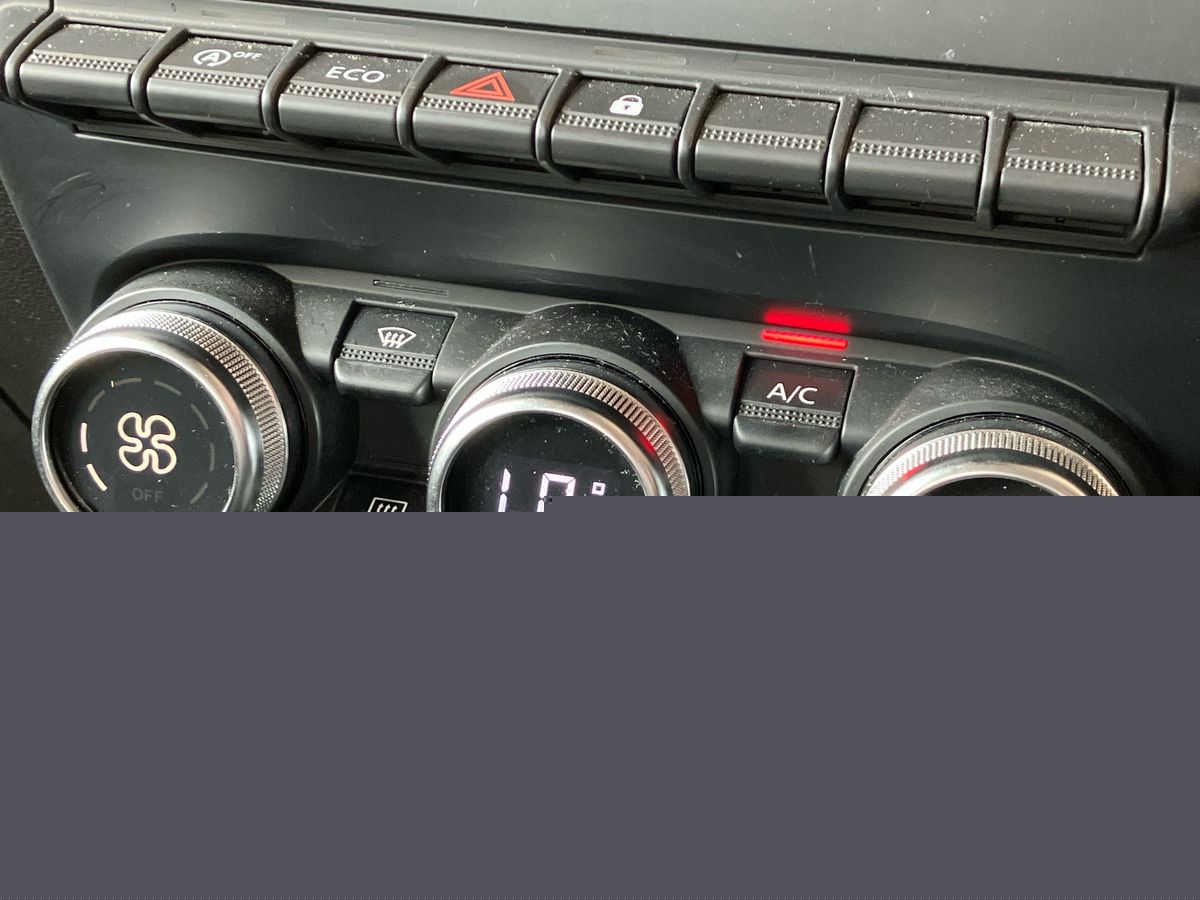 Used Renault Clio 2022 for sale - 76693721: Photo 12